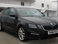 Usado Skoda Octavia vRS 230 HP (169 kW) 2018 Preto Citadino