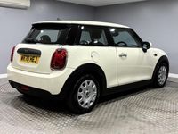 Usado Mini ONE Classic 2020 Blanco Utilitario