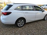 Used Vauxhall Astra 2018 White Estate