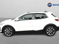 Usado Kia Stonic 120 CV (88 kW) 2019 Blanco SUV