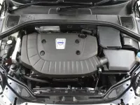 Used Volvo XC60 R-Design 215 HP (158 kW) 2013 White SUV