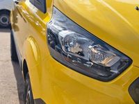 Usado Ford Transit Custom S 105 HP (77 kW) 2022 Amarelo Van