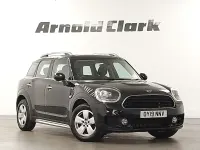 Used Mini Cooper Classic 136 HP (100 kW) 2019 Black Hatchback