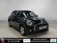 Usado Mini ONE Hatch 102 CV (75 kW) 2018 Negro Utilitario