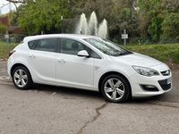 used Vauxhall Astra 1.4i 16V SRi 5dr