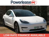 Używany Tesla Model 3 Standard Range Plus 177 kW (241 KM) 2020 Biały Sedan/Limuzyna