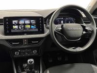 Used Skoda Kamiq SE 94 HP (69 kW) 2025 Moon white metallic SUV