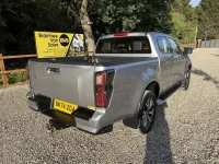 Used Isuzu Pick up 164 HP (120 kW) 2024 Silver Pickup