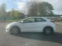 Begagnad Honda Civic ES 142 HK (104 kW) 2013 Vit Halvkombi