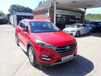 Used Hyundai Tucson SE 141 HP (103 kW) 2017 Red SUV