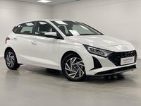 Used Hyundai i20 Advanced 90 HP (66 kW) 2024 White Hatchback