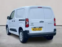 Used Toyota Proace 120 HP (88 kW) 2024 White MPV