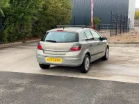Used Vauxhall Astra 138 HP (101 kW) 2008 Beige Hatchback