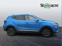 Used MG ZS Exclusive 111 HP (81 kW) 2024 Blue SUV