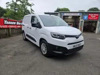 Used Toyota Proace 50 kW (68 HP) 2023 White MPV