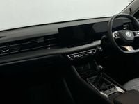 New MG HS SE 170 HP (125 kW) 2025 Silver SUV