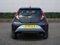 Used Toyota Aygo X 72 HP (52 kW) 2025 Grey SUV
