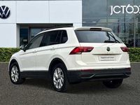 Używany VW Tiguan Life 150 KM (110 kW) 2022 Biały SUV