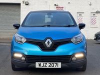 Używany Renault Captur Dynamique 90 KM (66 kW) 2014 Niebieski SUV
