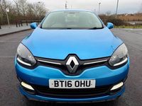 Used Renault Mégane IV Dynamique 110 HP (80 kW) 2016 Blue Hatchback