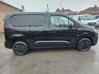 Used Citroën Berlingo PureTech 110 HP (80 kW) 2022 Black MPV