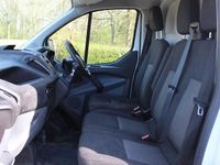 Used Ford Transit Custom 105 HP (77 kW) 2017 White Van