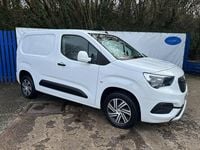 Used Vauxhall Combo Sportive 100 HP (73 kW) 2020 White MPV