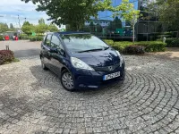 Used Honda Jazz ES 2013 Blue Hatchback