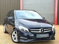 Used Mercedes B200 Premium 156 HP (114 kW) 2017 Blue Hatchback