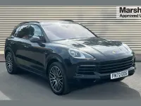 Used Porsche Cayenne Platinum Edition 462 HP (339 kW) 2022 Black SUV