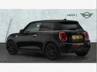 Used Mini Cooper Hatch 134 HP (98 kW) 2018 Black Hatchback