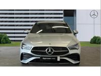 Usado Mercedes CLA180 Executive 134 HP (98 kW) 2025 Prateado Sedan
