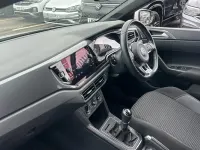 Used VW Polo R-line 95 HP (69 kW) 2018 White Hatchback