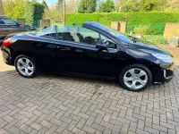 Używany Peugeot 308 CC Sport 2011 Czarny Kabriolet