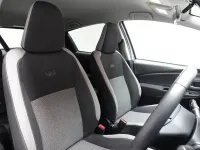 Used Toyota Yaris 111 HP (81 kW) 2019 Silver Hatchback