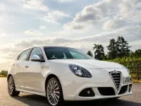 Used Alfa Romeo Giulietta Veloce 170 HP (125 kW) 2012 White Hatchback