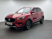 Used MG ZS Exclusive 106 HP (77 kW) 2024 Red SUV