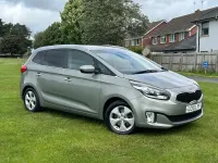 Used Kia Carens 2015 Silver MPV