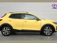 Used Kia Stonic GT-Line 100 HP (73 kW) 2023 Yellow SUV