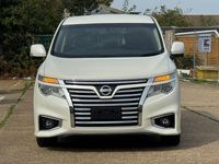 Used Nissan Elgrand 2017 White MPV