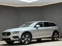 Used Volvo V60 CC Plus 190 HP (139 kW) 2020 Silver Estate