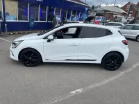 Used Renault Clio Version S 2020 White Hatchback