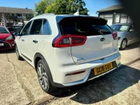 Used Kia Niro 141 HP (103 kW) 2018 White SUV