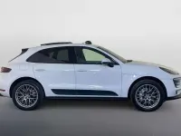 Used Porsche Macan 345 HP (253 kW) 2017 White SUV