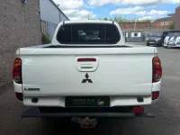 Used Mitsubishi L200 2015 White Pickup
