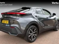 Used Toyota C-HR Design 140 HP (102 kW) 2026 SUV