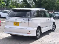 Used Toyota Estima Hybrid 2009 White MPV