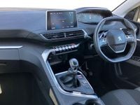 Used Peugeot 5008 Active Premium 130 HP (95 kW) 2022 Grey SUV