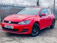 Used VW Golf VII S 2016 Red Hatchback