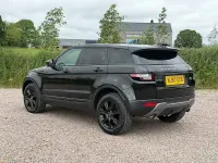 Used Land Rover Range Rover evoque SE 2017 Black Estate